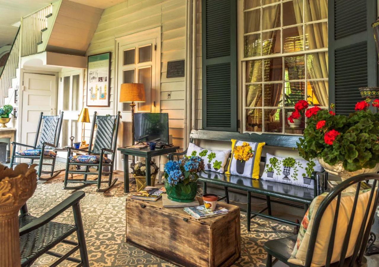 Linden - A Historic Bed And Breakfast Натчез Экстерьер фото