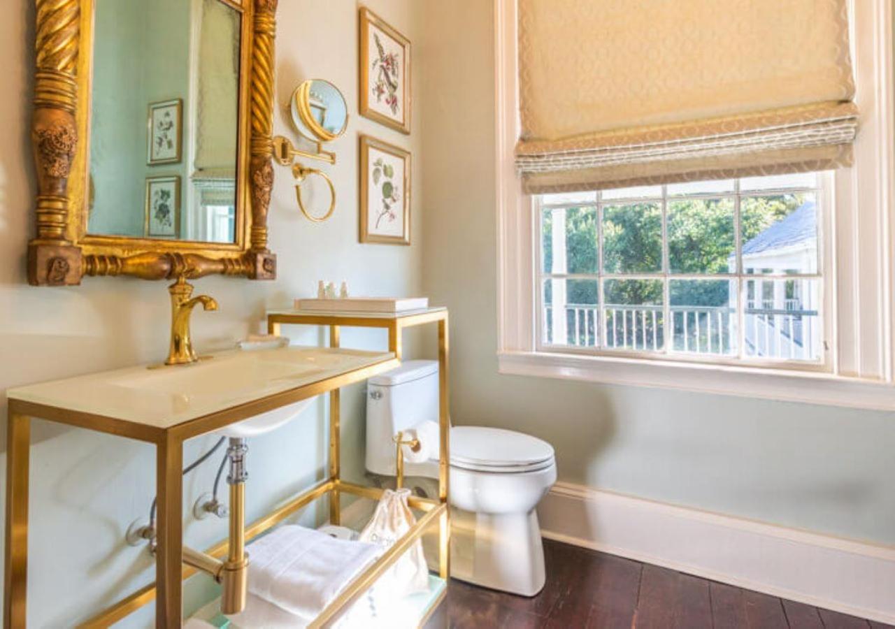 Linden - A Historic Bed And Breakfast Натчез Экстерьер фото