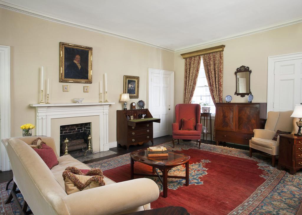 Linden - A Historic Bed And Breakfast Натчез Экстерьер фото